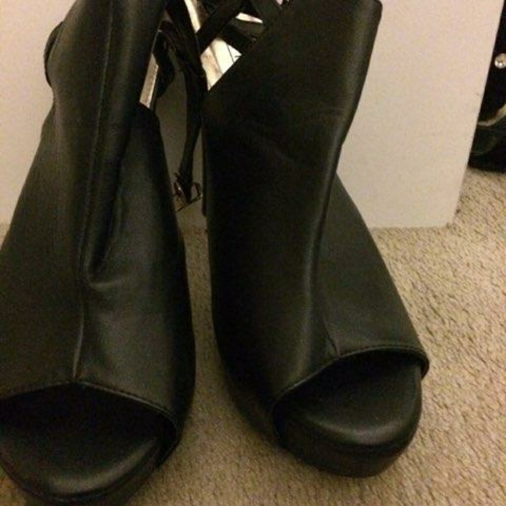 Black heels